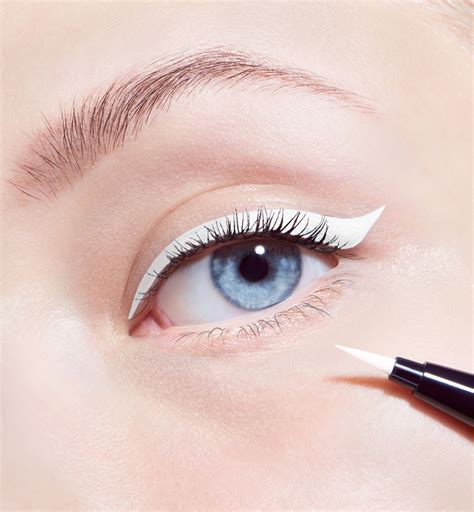 Diorshow On Stage Liner: eyeliner waterproof 24 horas 